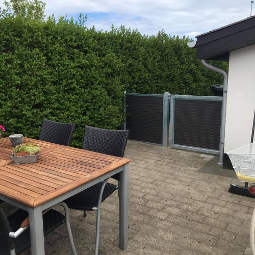 Nyt hegn og terrasse i Sæby, Frederikshavn og Hjallerup